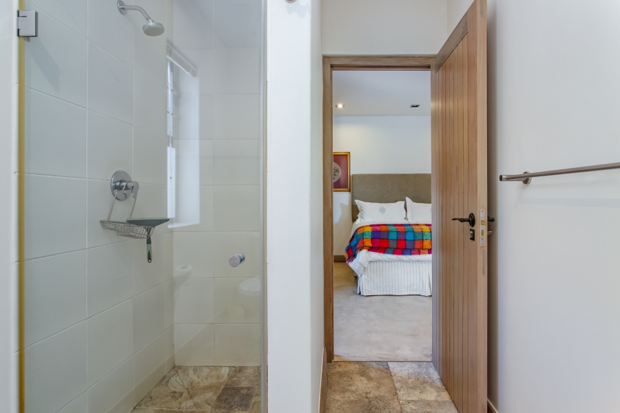 4 Bedroom Property for Sale in Lemoenkloof Western Cape